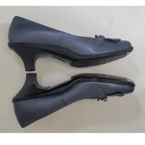 Sofft Shoes Womens Size 7N Leather Blue 2Kitten Heel Peasant Boho Modern Shoes - Picture 6 of 9